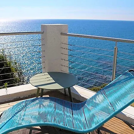 מלון Conca C21- Front Little Pool, Private Jacuzzi Sea View Oneglia